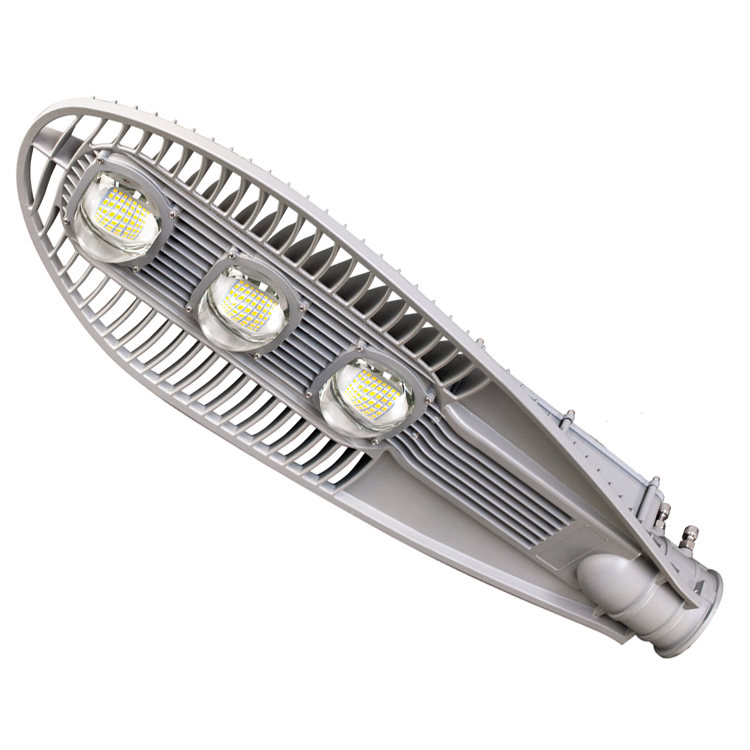 LED Street Light - 150 Watts - 22,200 LM - 5000K - 5 Year Warranty